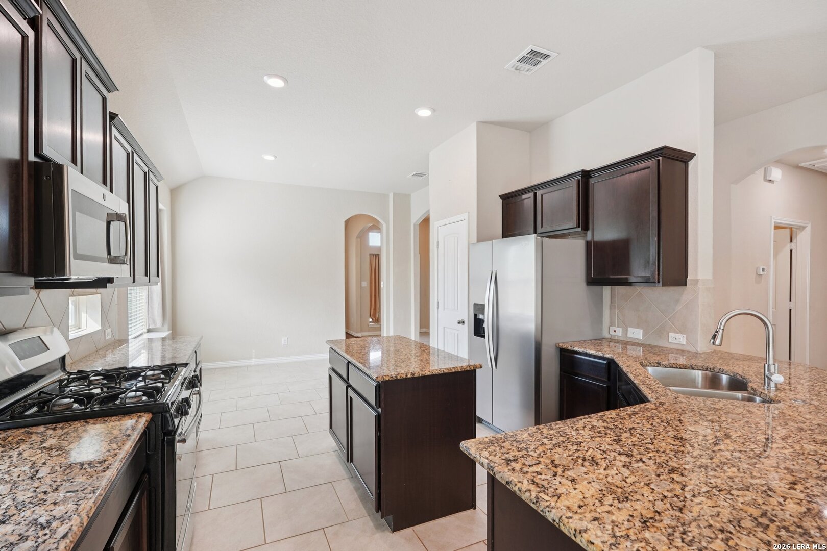 8722 Study Butte San Antonio TX 78254