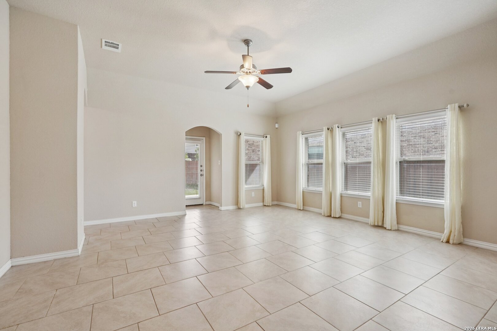 8722 Study Butte San Antonio TX 78254
