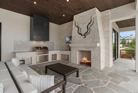 3672 Clubs Drive Boerne TX 78006
