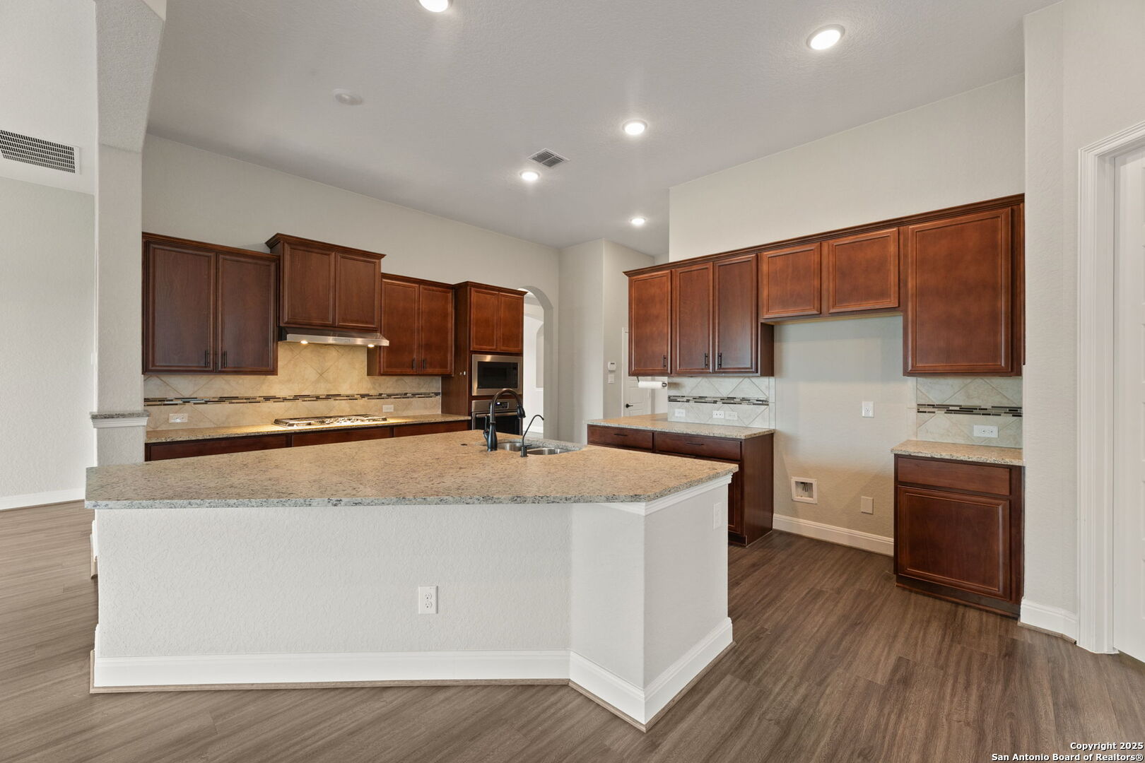 24011 Azul Dawn San Antonio TX 78261