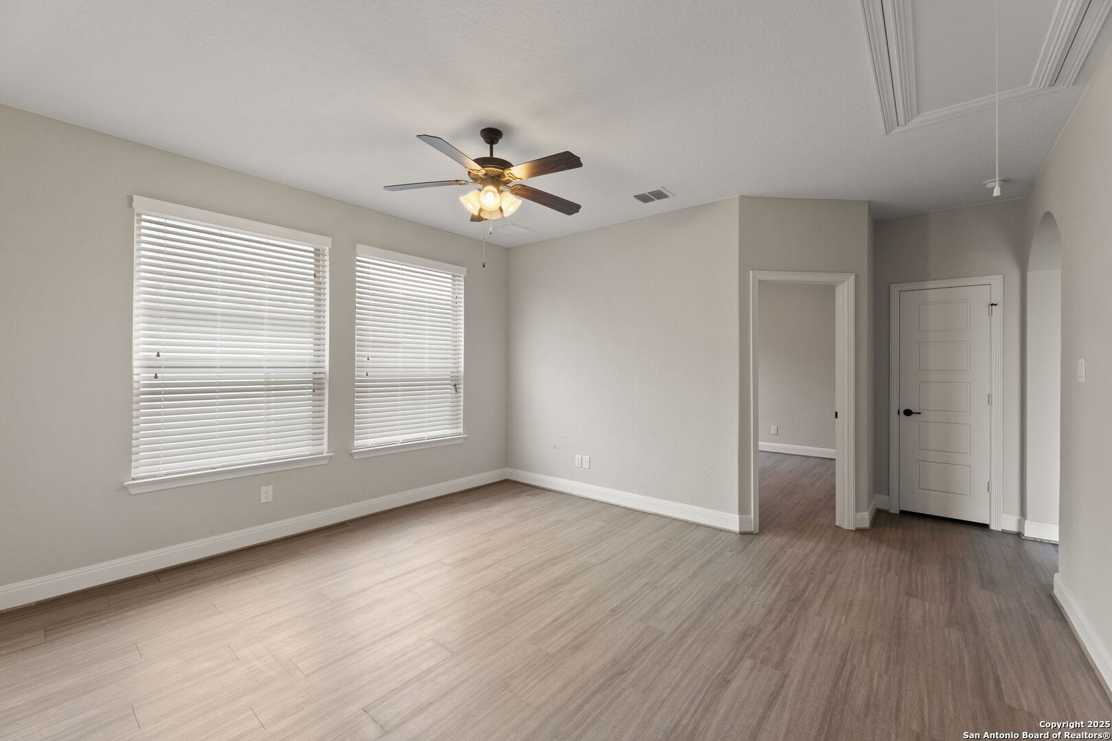 24011 Azul Dawn San Antonio TX 78261