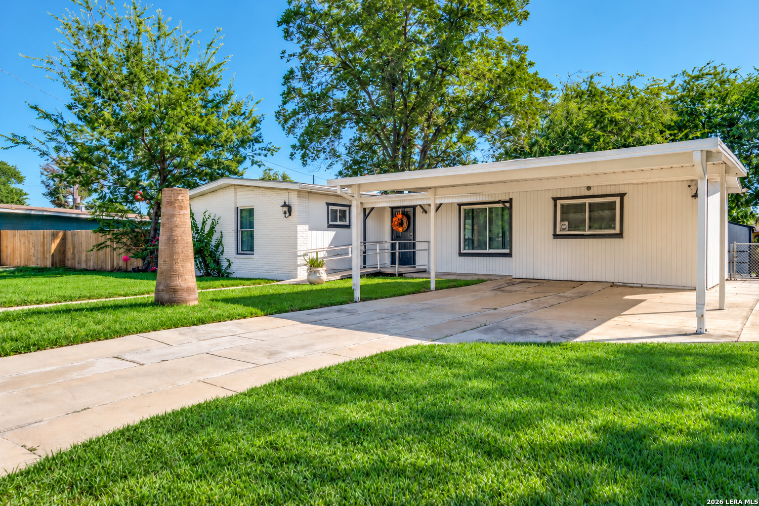 4330 Silver Lake Drive San Antonio TX 78219