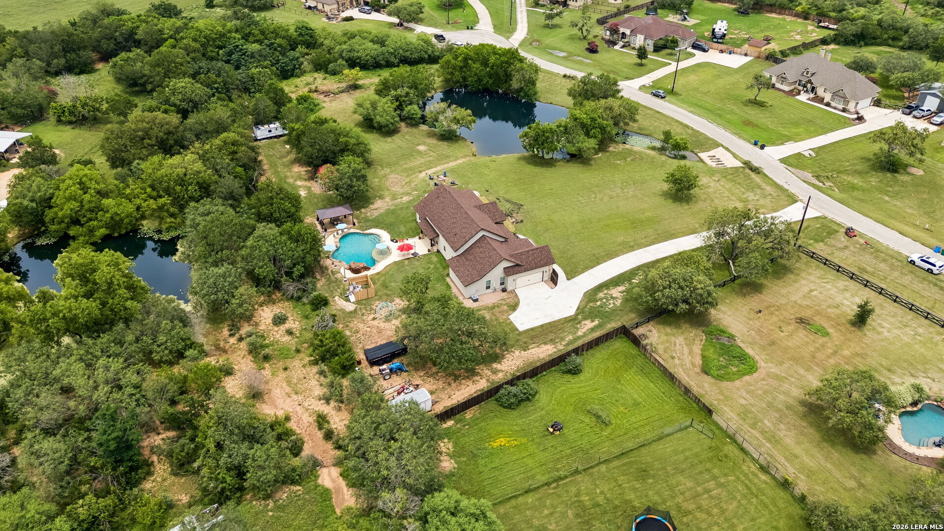 137 Trail Boss La Vernia TX 78121