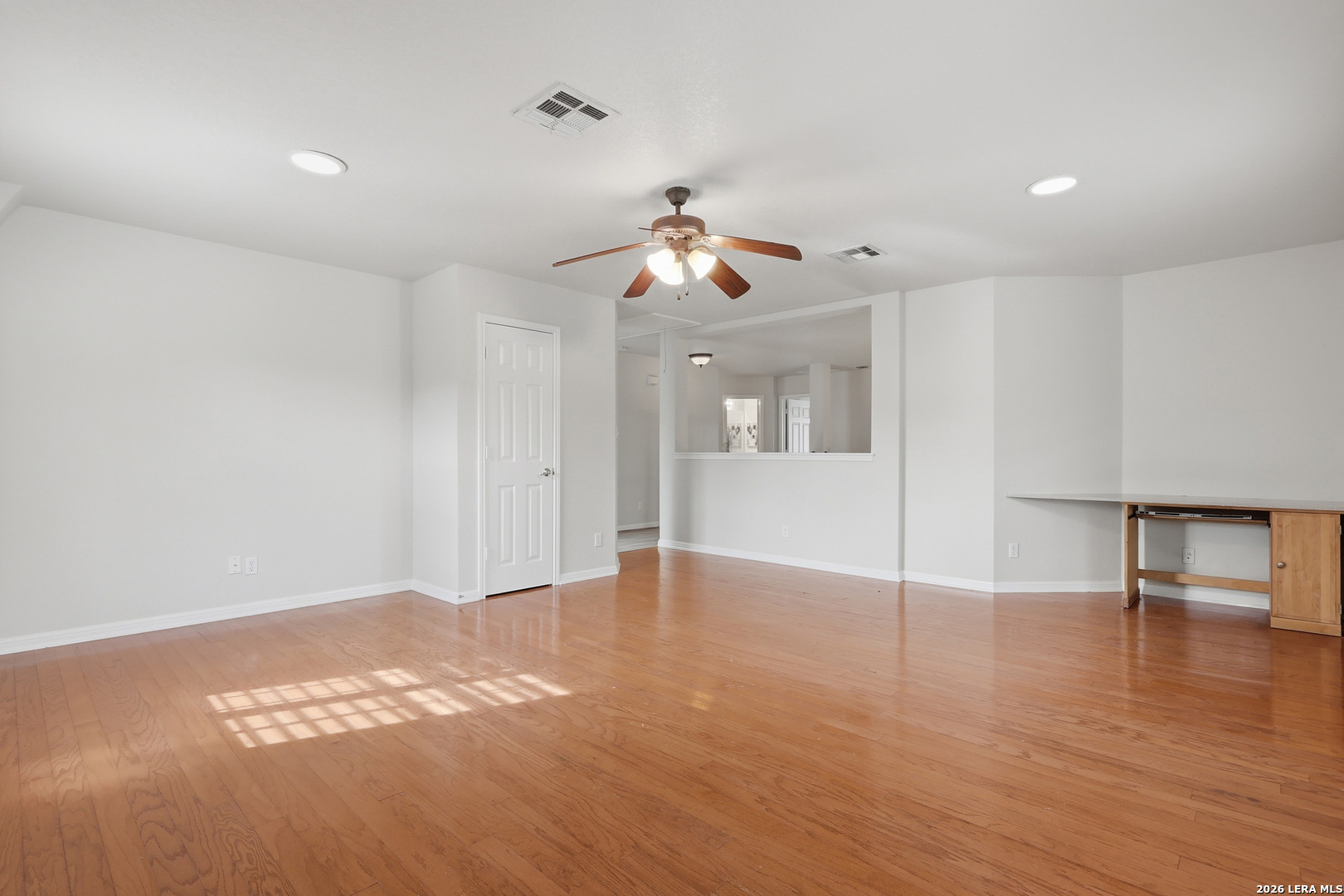 1203 Sand Wedge San Antonio TX 78258