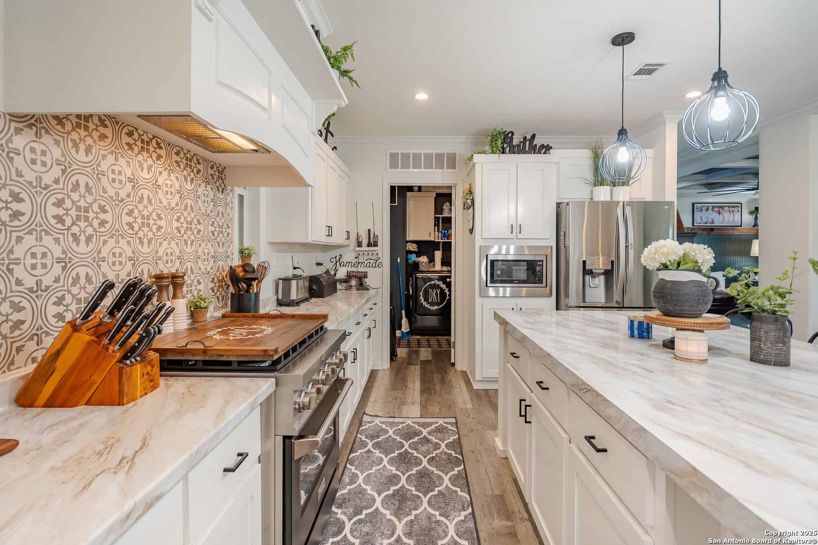 11089 Alternate 90 Seguin TX 78155