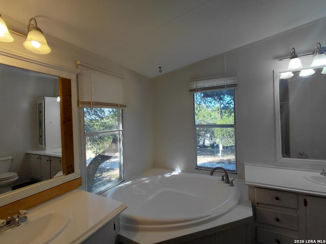 1238 Qappuella Canyon Lake TX 78133