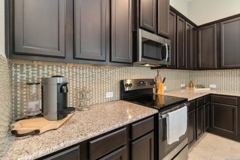 1388 Kamryn New Braunfels TX 78130