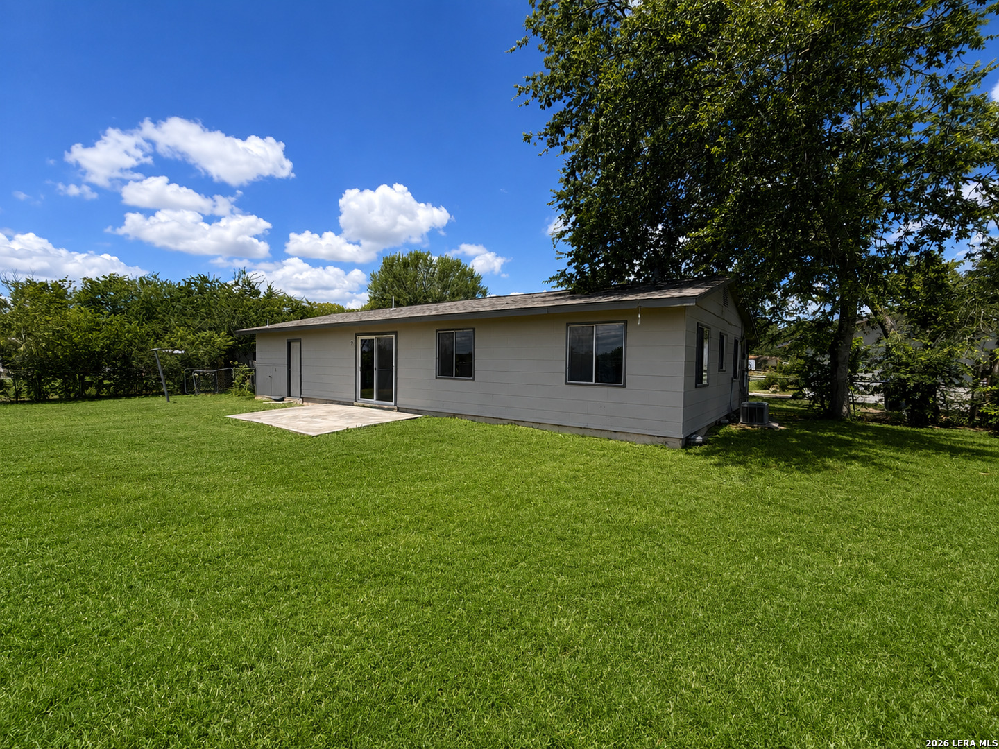 254 Flintstone Lane Universal City TX 78148