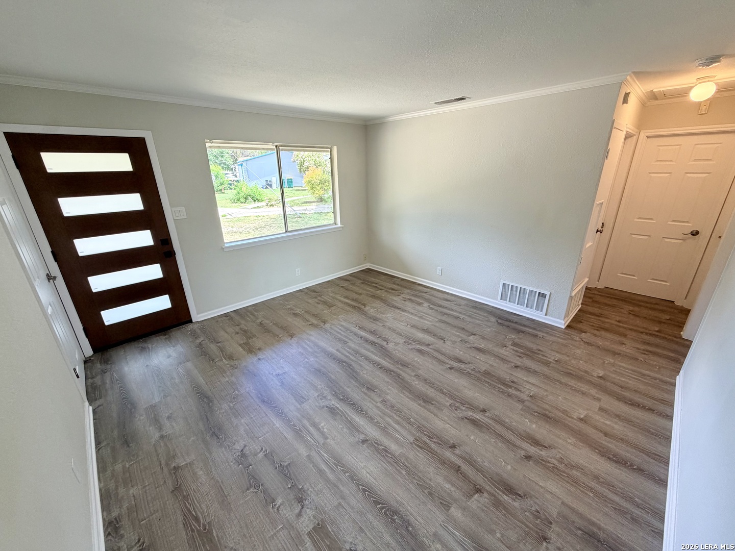 254 Flintstone Lane Universal City TX 78148