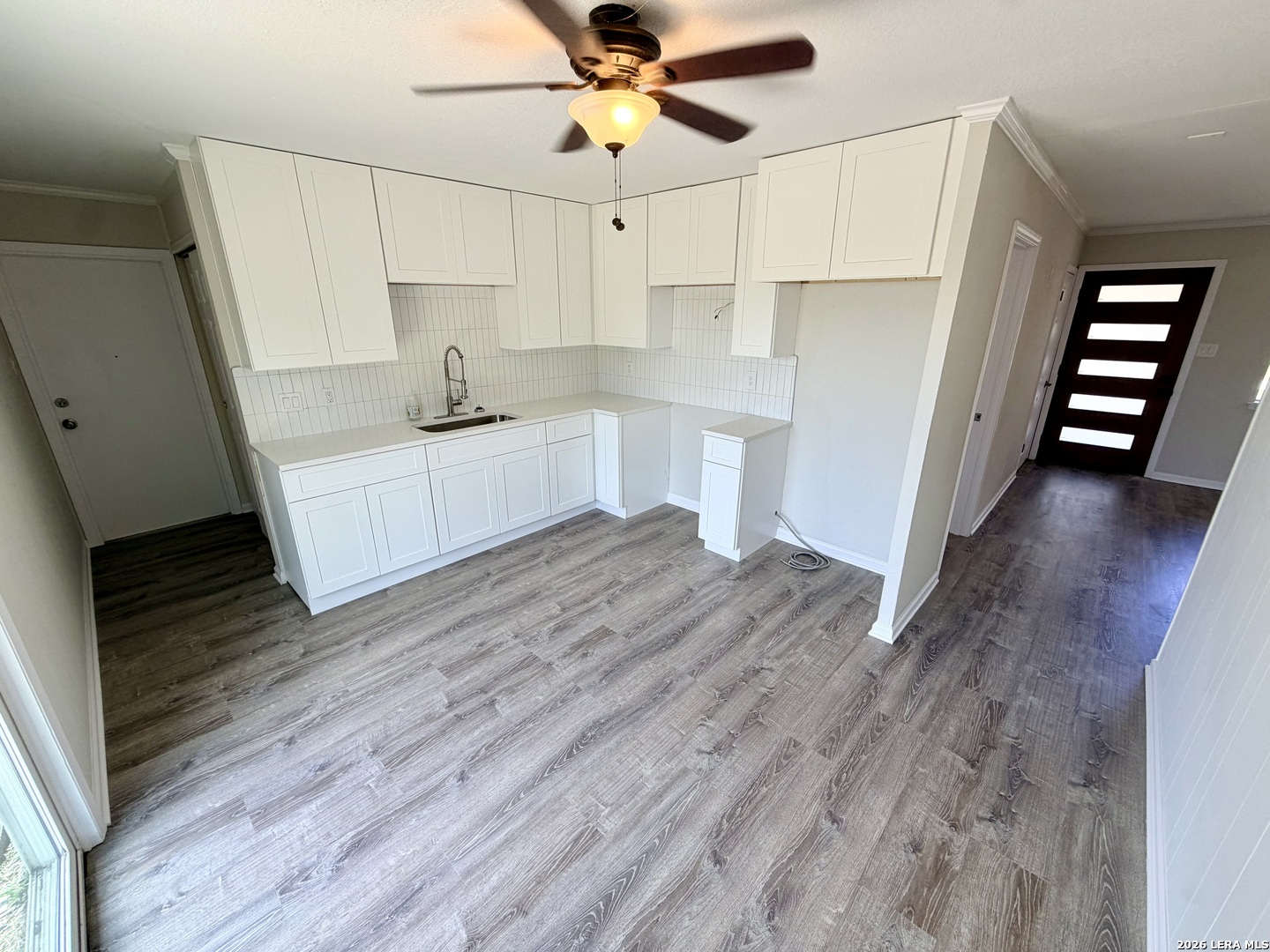 254 Flintstone Lane Universal City TX 78148
