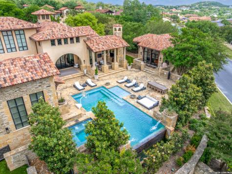 18 Crescent San Antonio TX 78257