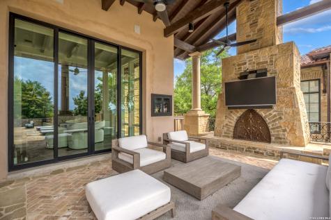 18 Crescent San Antonio TX 78257
