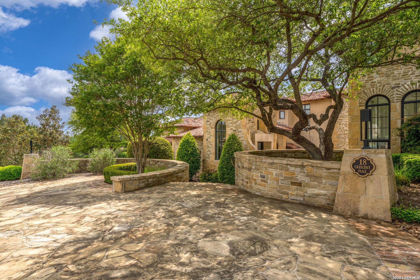 18 Crescent San Antonio TX 78257