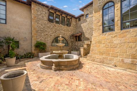 18 Crescent San Antonio TX 78257