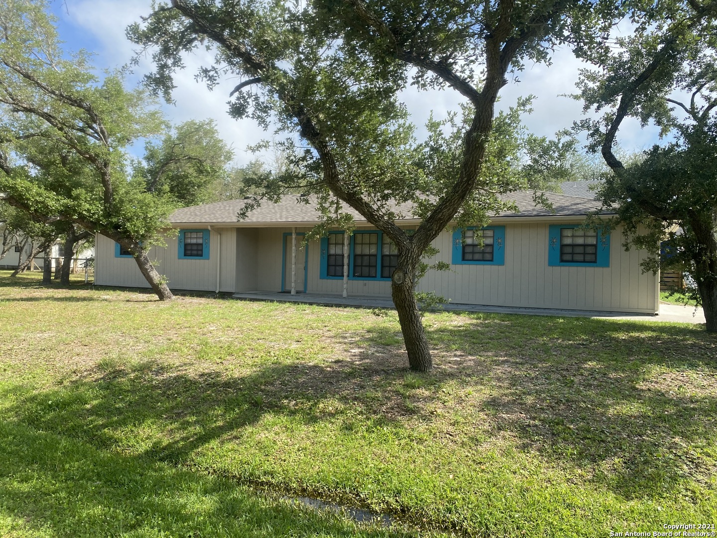 100 Lantana Lane Rockport TX 78382