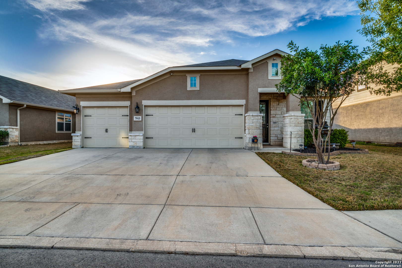 7915 Shire Lane San Antonio TX 78254