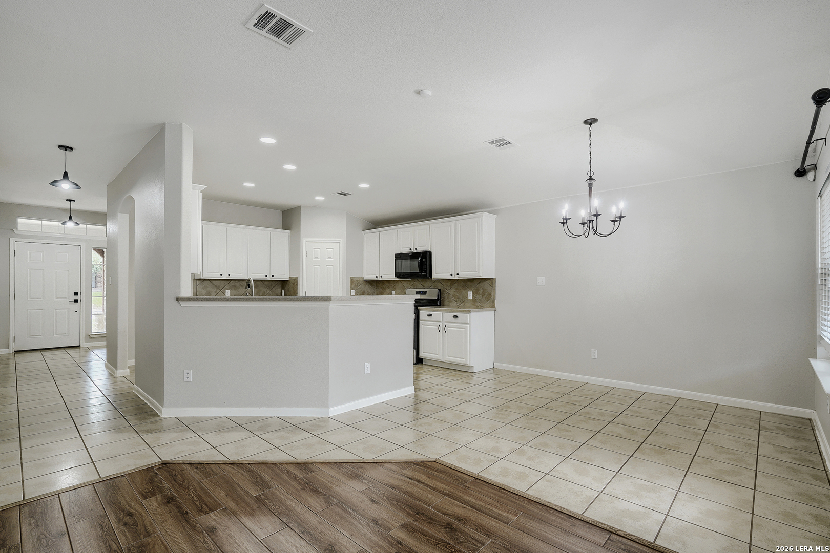 8518 El Camino Court San Antonio TX 78254