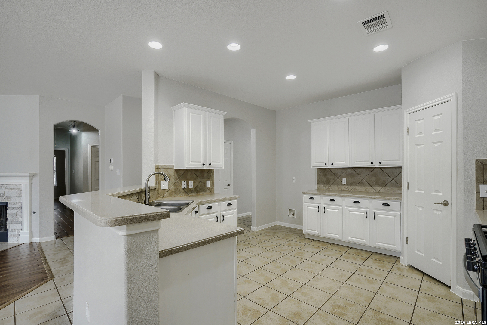 8518 El Camino Court San Antonio TX 78254