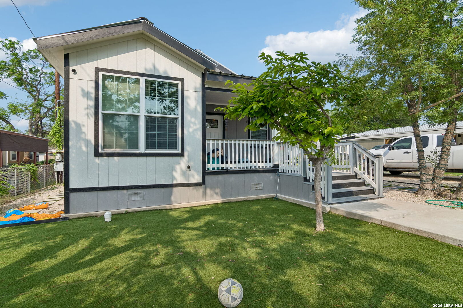 5209 Irola Schertz TX 78154