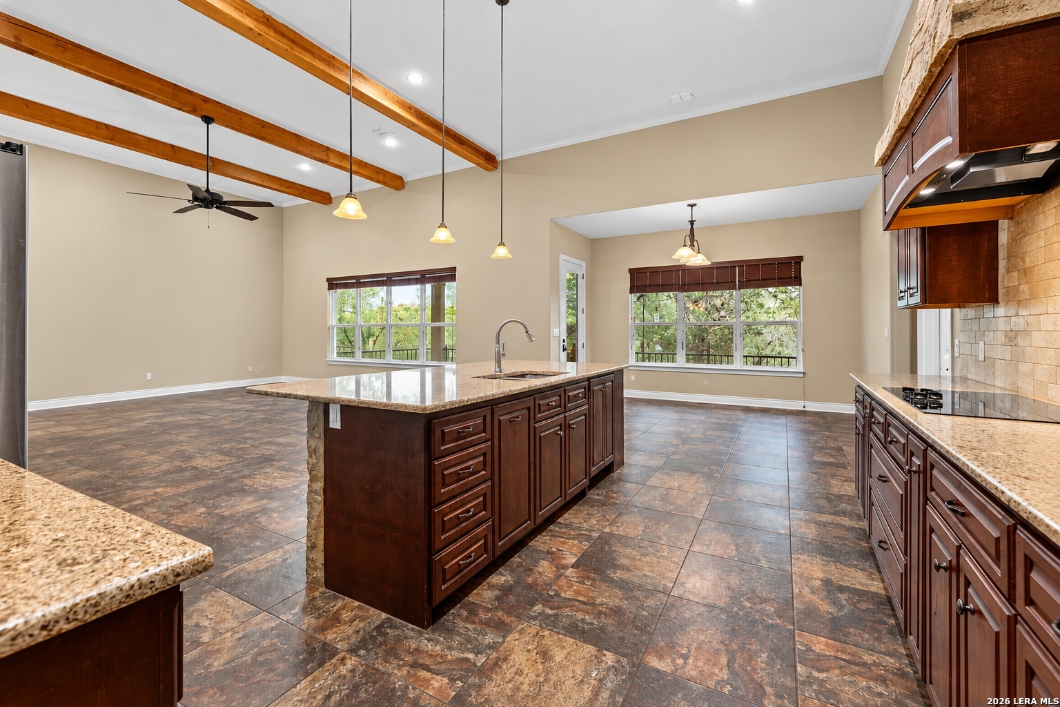 611 Shady Hollow New Braunfels TX 78132