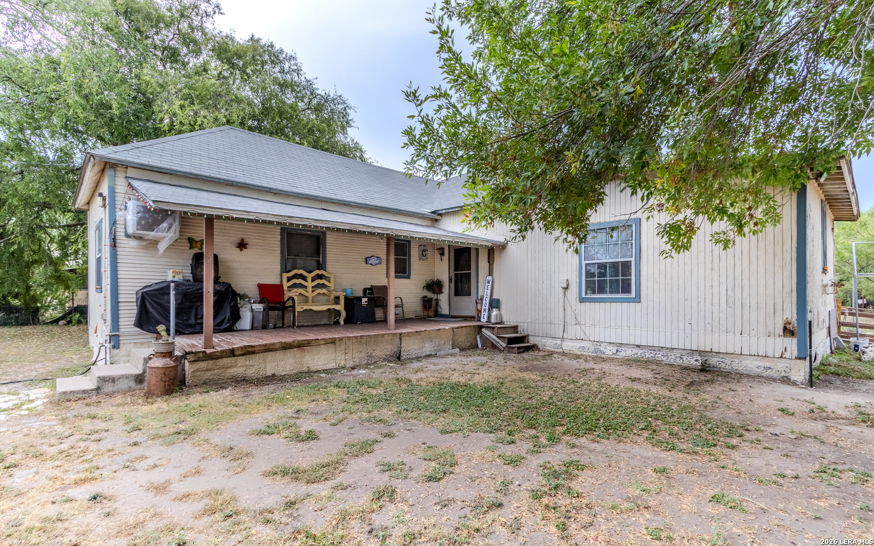 256 S Broadway Spofford TX 78877