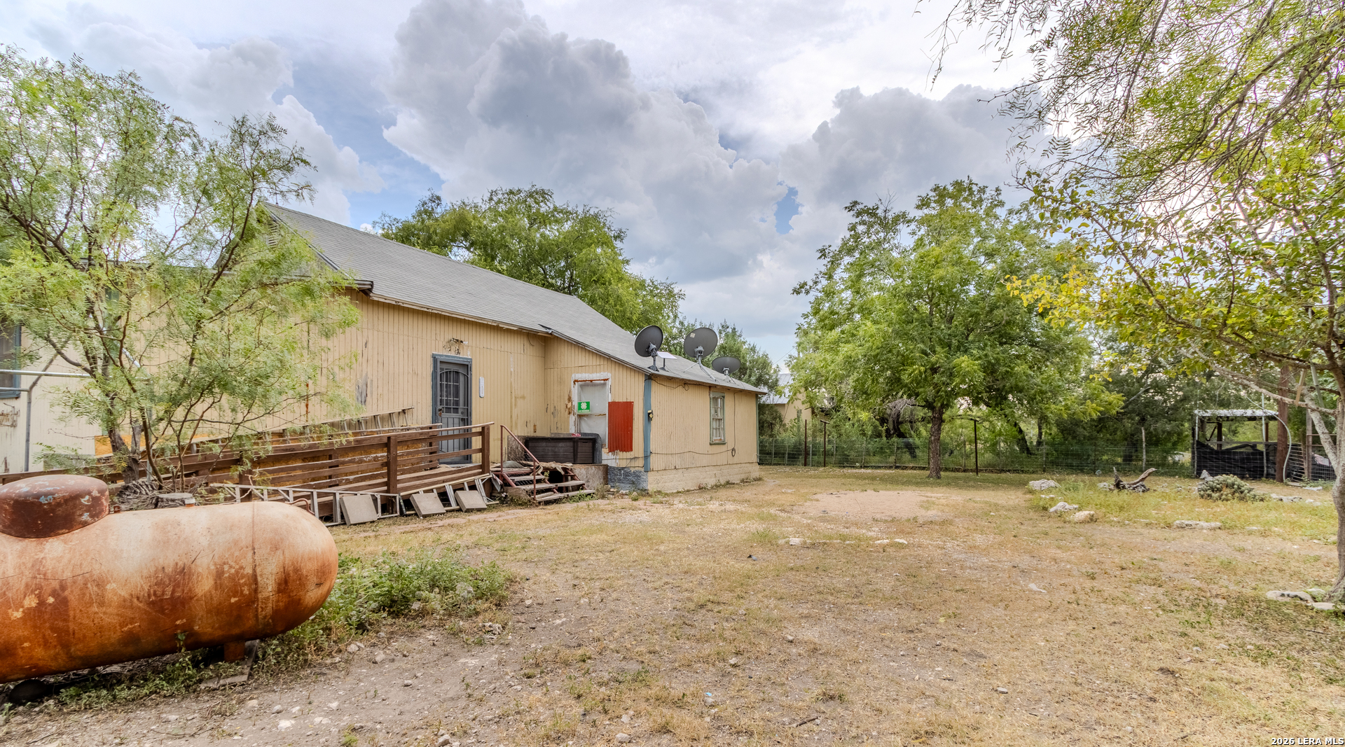 256 S Broadway Spofford TX 78877