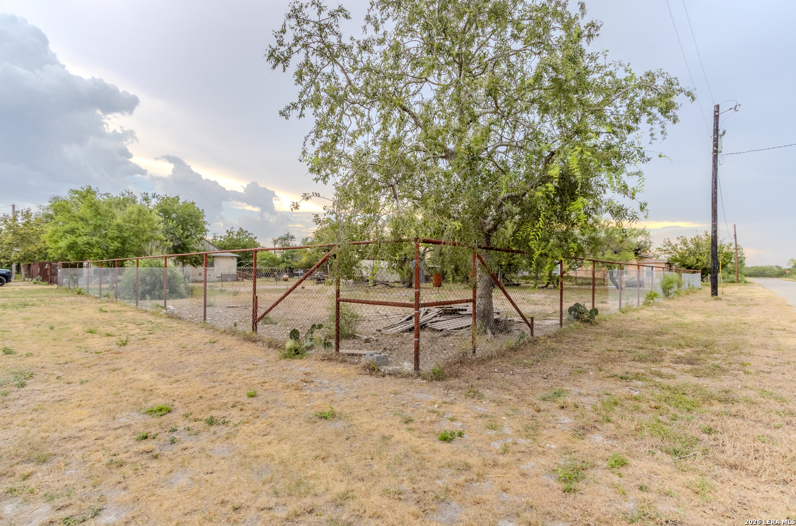 256 S Broadway Spofford TX 78877
