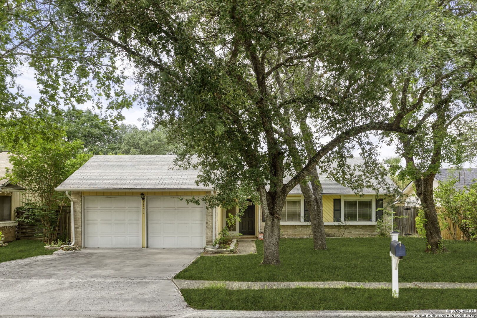 5963 Lost Creek San Antonio TX 78247