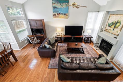 9310 Andersonville Lane San Antonio TX 78240