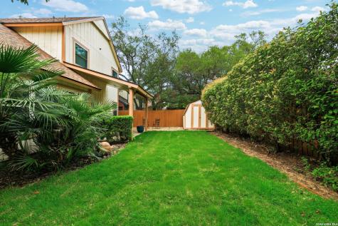 9310 Andersonville Lane San Antonio TX 78240