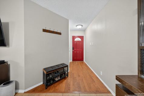 7718 Rimhurst San Antonio TX 78250