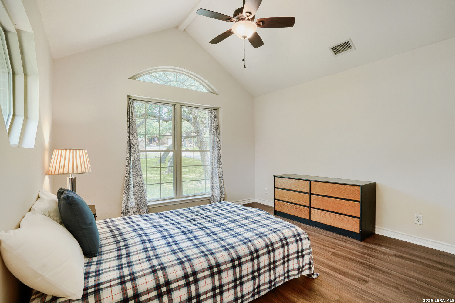 26331 White Eagle San Antonio TX 78260