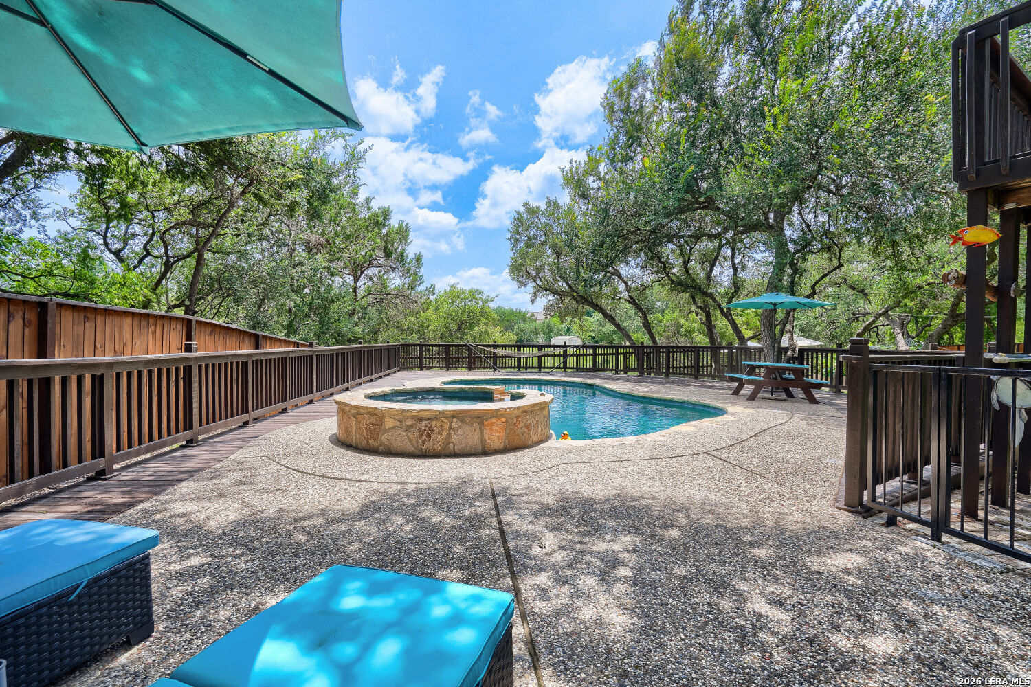 26331 White Eagle San Antonio TX 78260