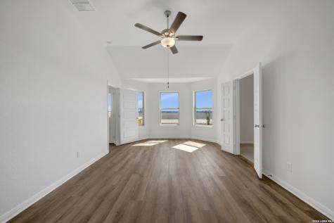 1177 Limestone Ridge Seguin TX 78155