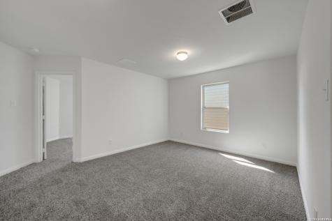 1177 Limestone Ridge Seguin TX 78155