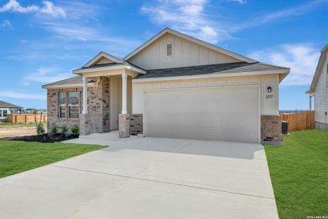 1177 Limestone Ridge Seguin TX 78155