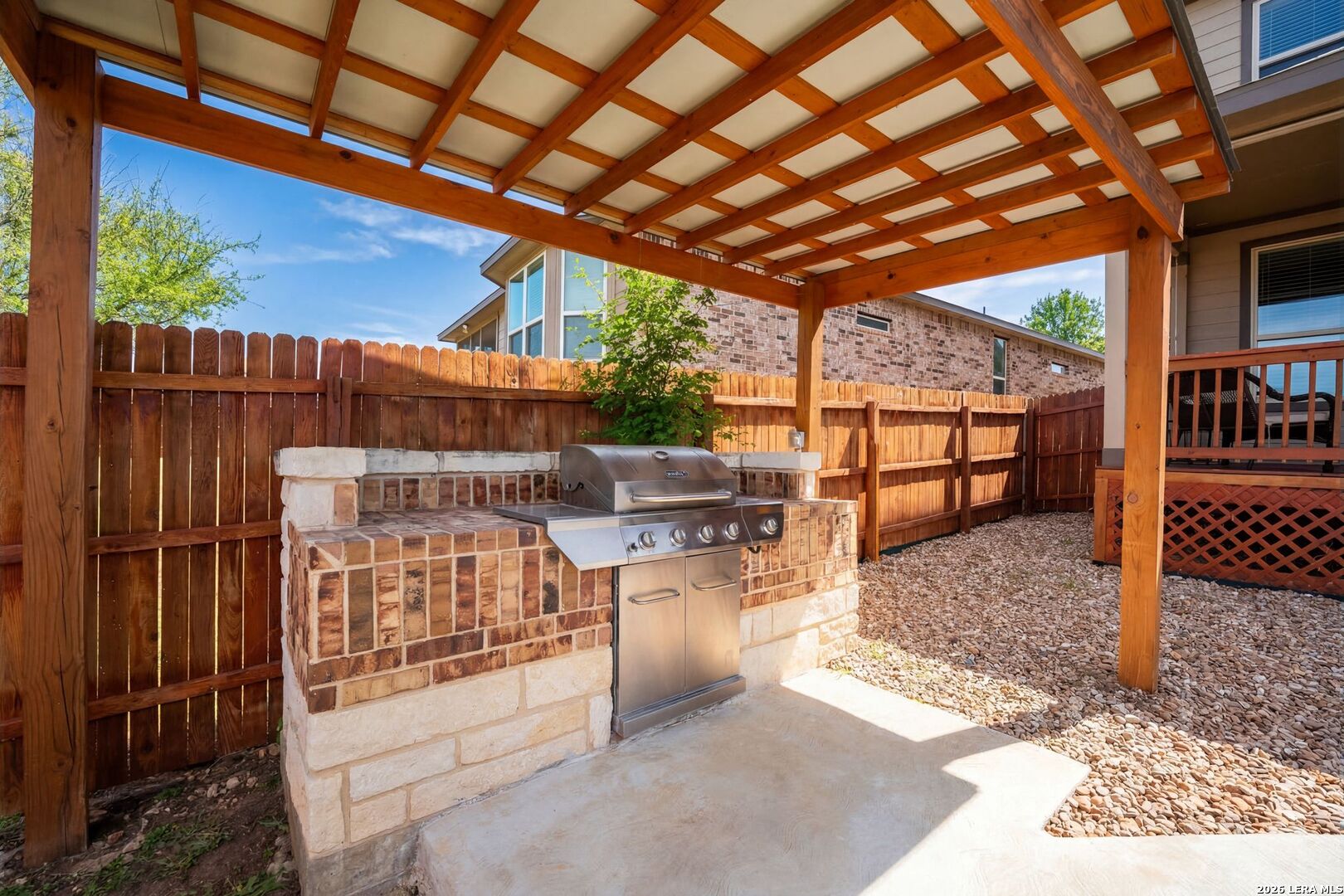 6151 Akin Elm San Antonio TX 78261