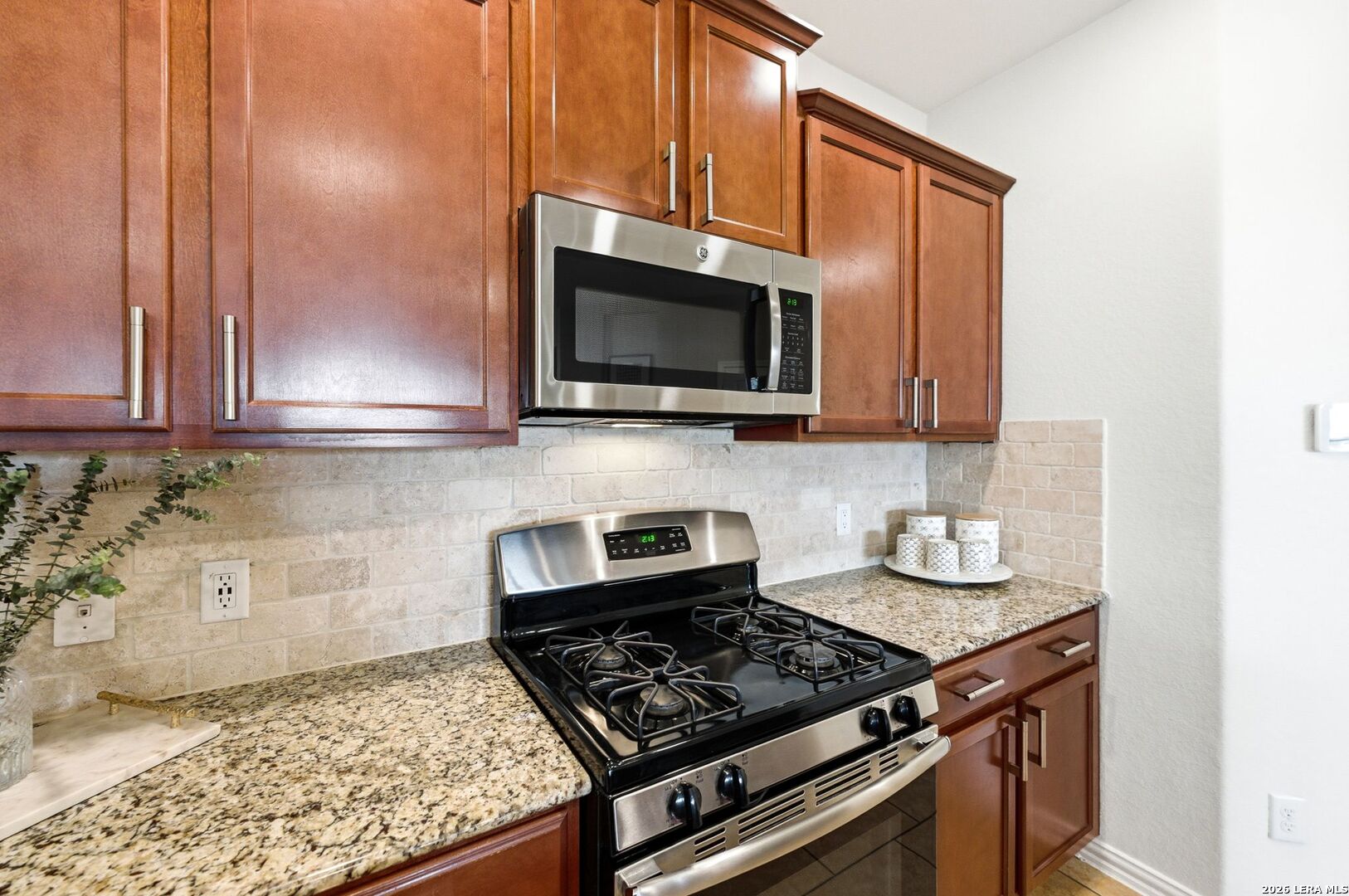 6151 Akin Elm San Antonio TX 78261