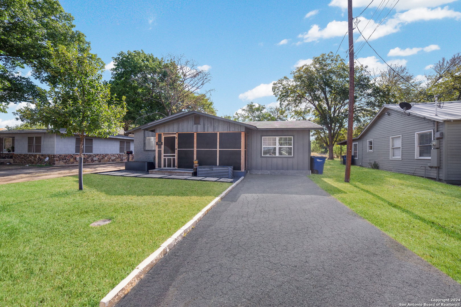 949 Eikel Street New Braunfels TX 78130