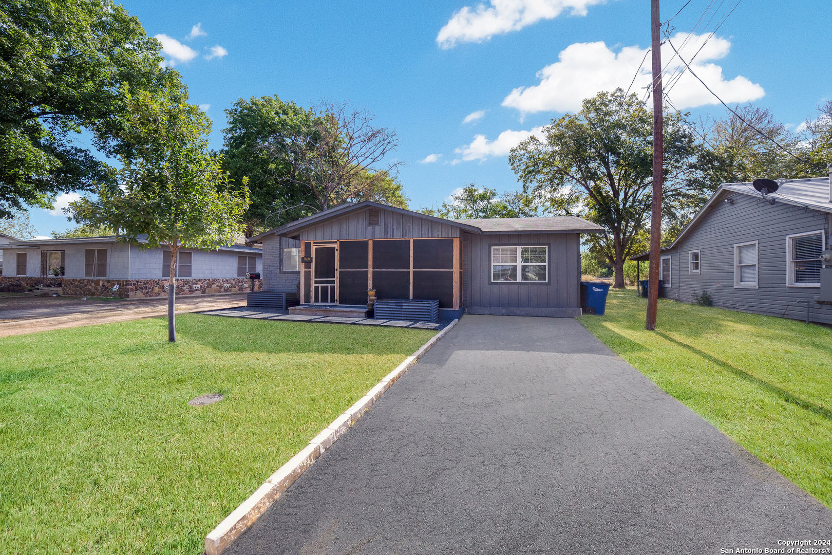 949 Eikel Street New Braunfels TX 78130