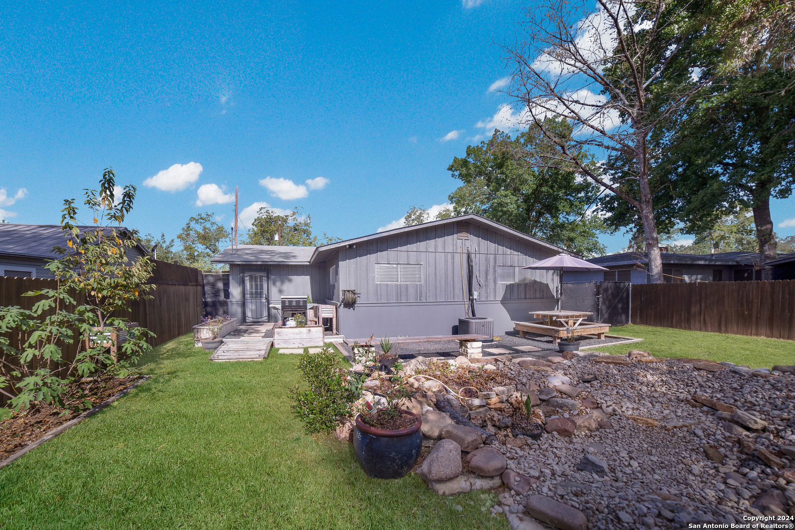 949 Eikel Street New Braunfels TX 78130