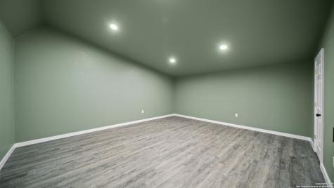 201 Lakeview Circle La Vernia TX 78121