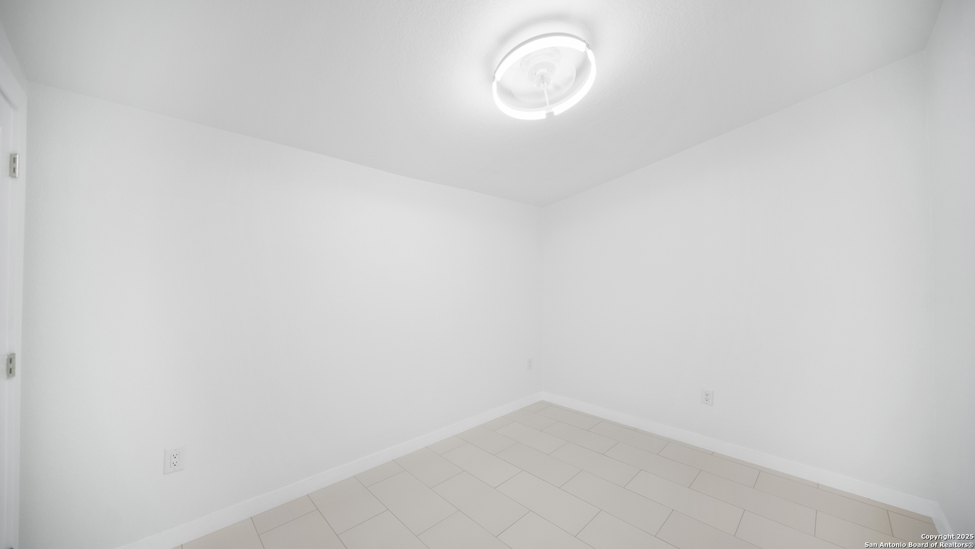 201 Lakeview Circle La Vernia TX 78121