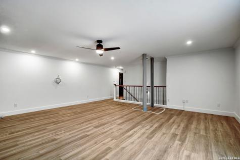 3914 Creek Rock San Antonio TX 78230