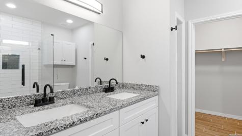 728 Crestview Floresville TX 78114
