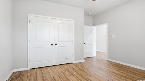 728 Crestview Floresville TX 78114