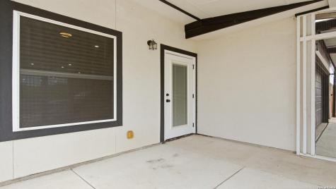728 Crestview Floresville TX 78114