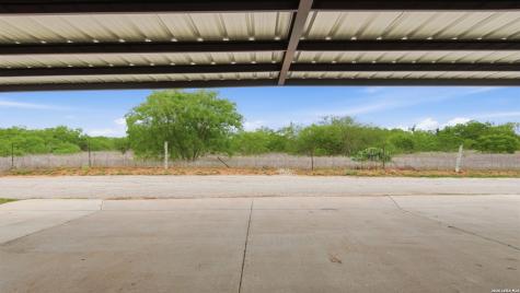 728 Crestview Floresville TX 78114