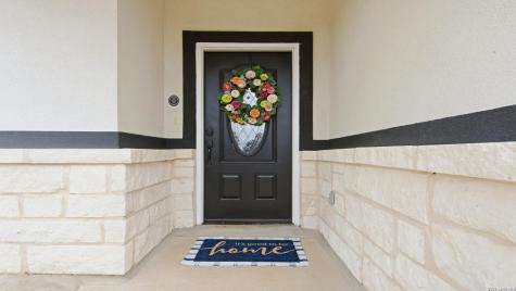 728 Crestview Floresville TX 78114