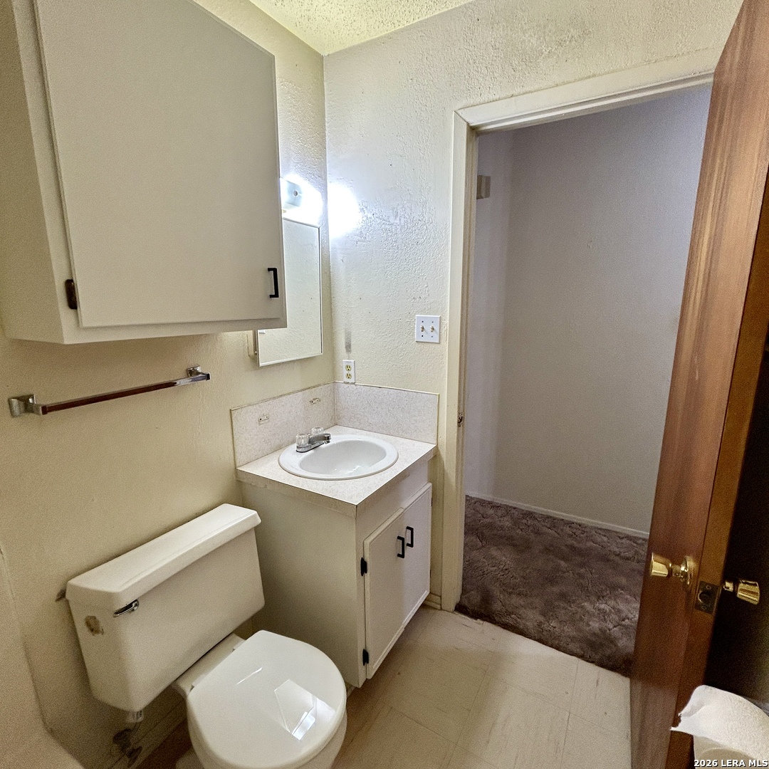 1215 W Crockett Beeville TX 78102
